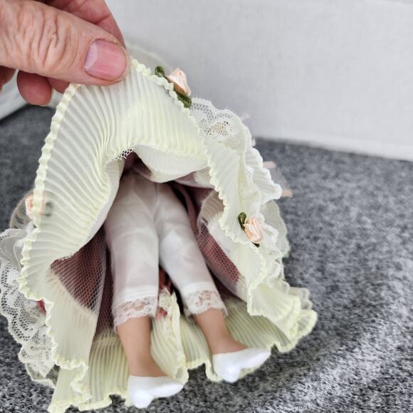 Porcelain Anastasia "Missy" Fine Bisque Cynthia Woodie Heritage Dolls 12" Tall - Picture 13 of 15